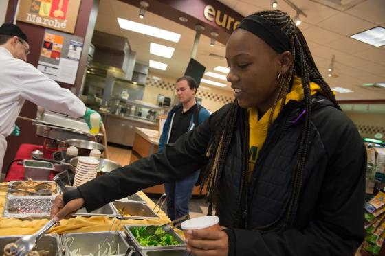20151113_campus_dining-137